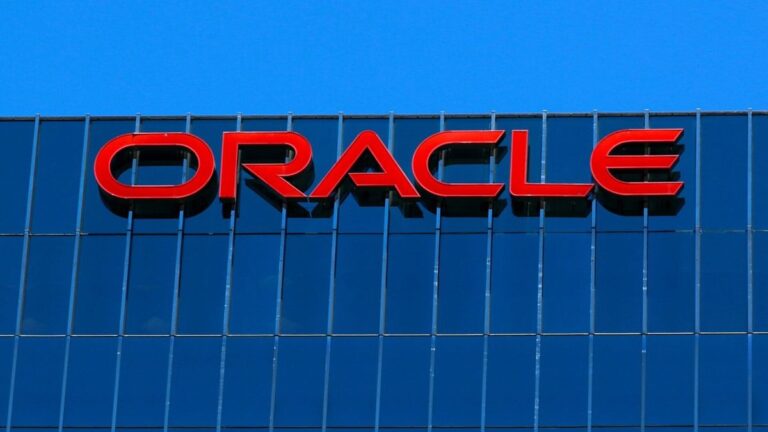 Oracle sağlık bilişimi