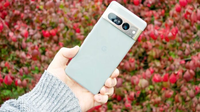 Google Pixel 8 Pro'nun yüzle kilit açma sistemi başarısız oldu!