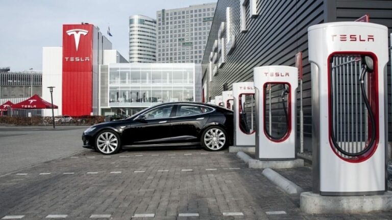 Tesla Supercharger