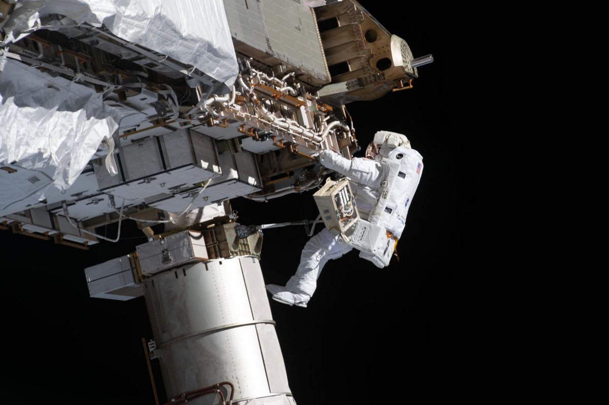 NASA, Mikropları araştırmak için uzay yürüyüşü görevi düzenliyor!