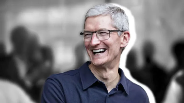 Apple CEO'su Tim Cook