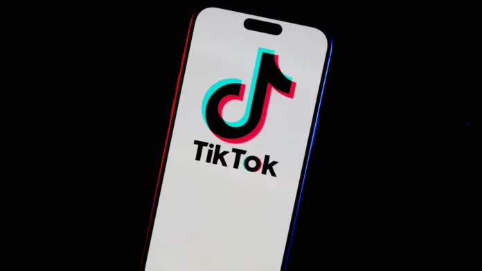 TikTok yüklü