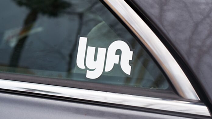 Lyft otonom taksileri